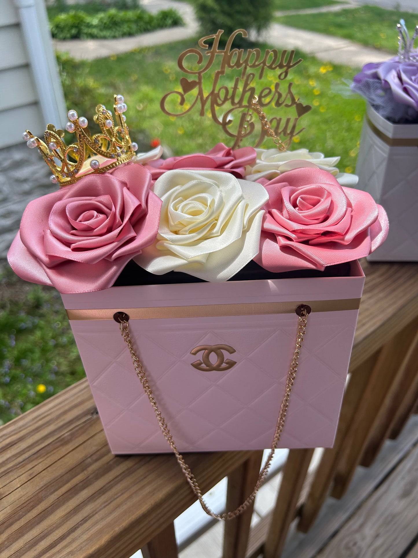 Purse rose bouquet
